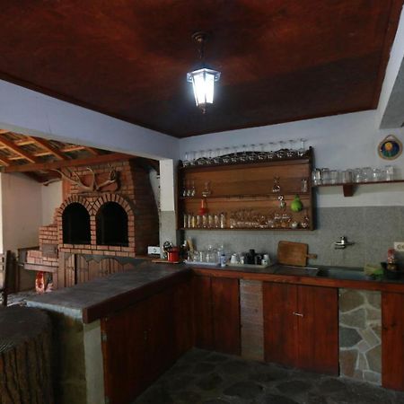 La Livada Villa Greci Екстериор снимка