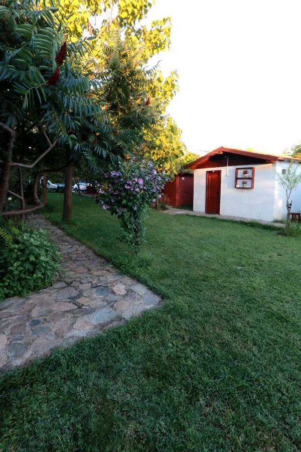 La Livada Villa Greci Екстериор снимка